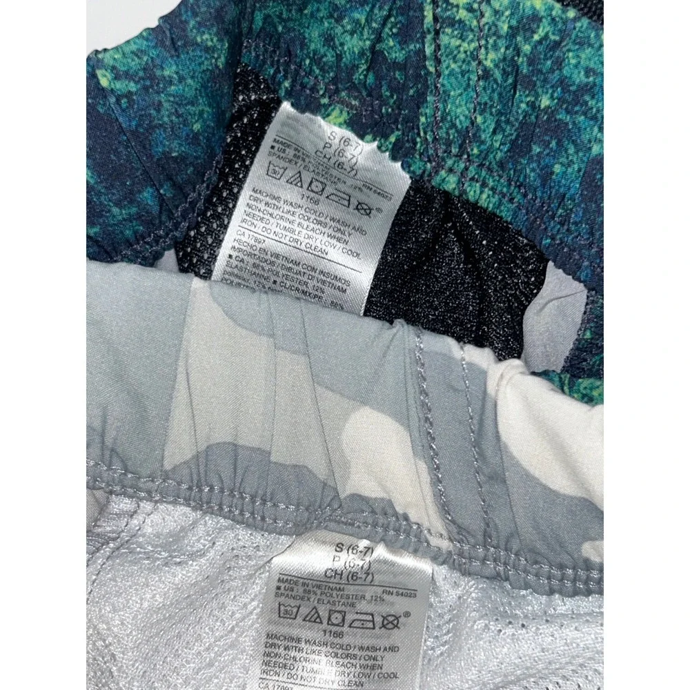 Old Navy Kids‎ Boys Size S (6-7) Pool to Play Shorts Camo & Green Lot of 2